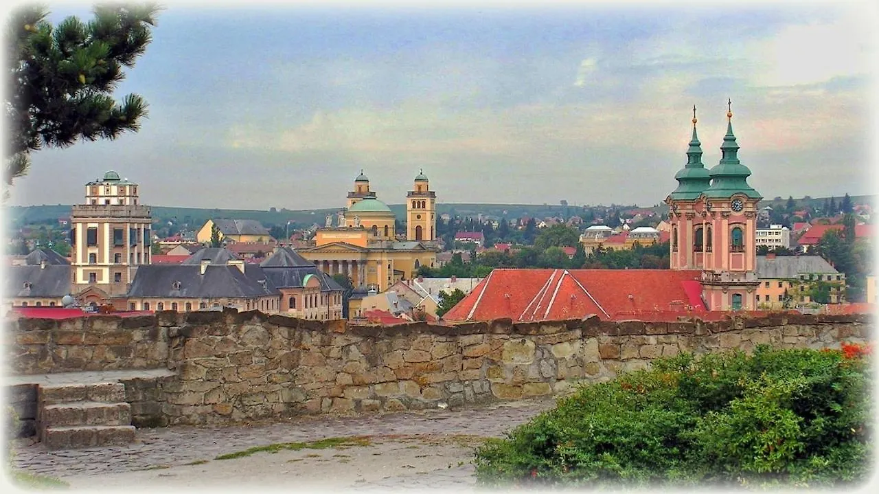1552 Boutique Hotel Eger