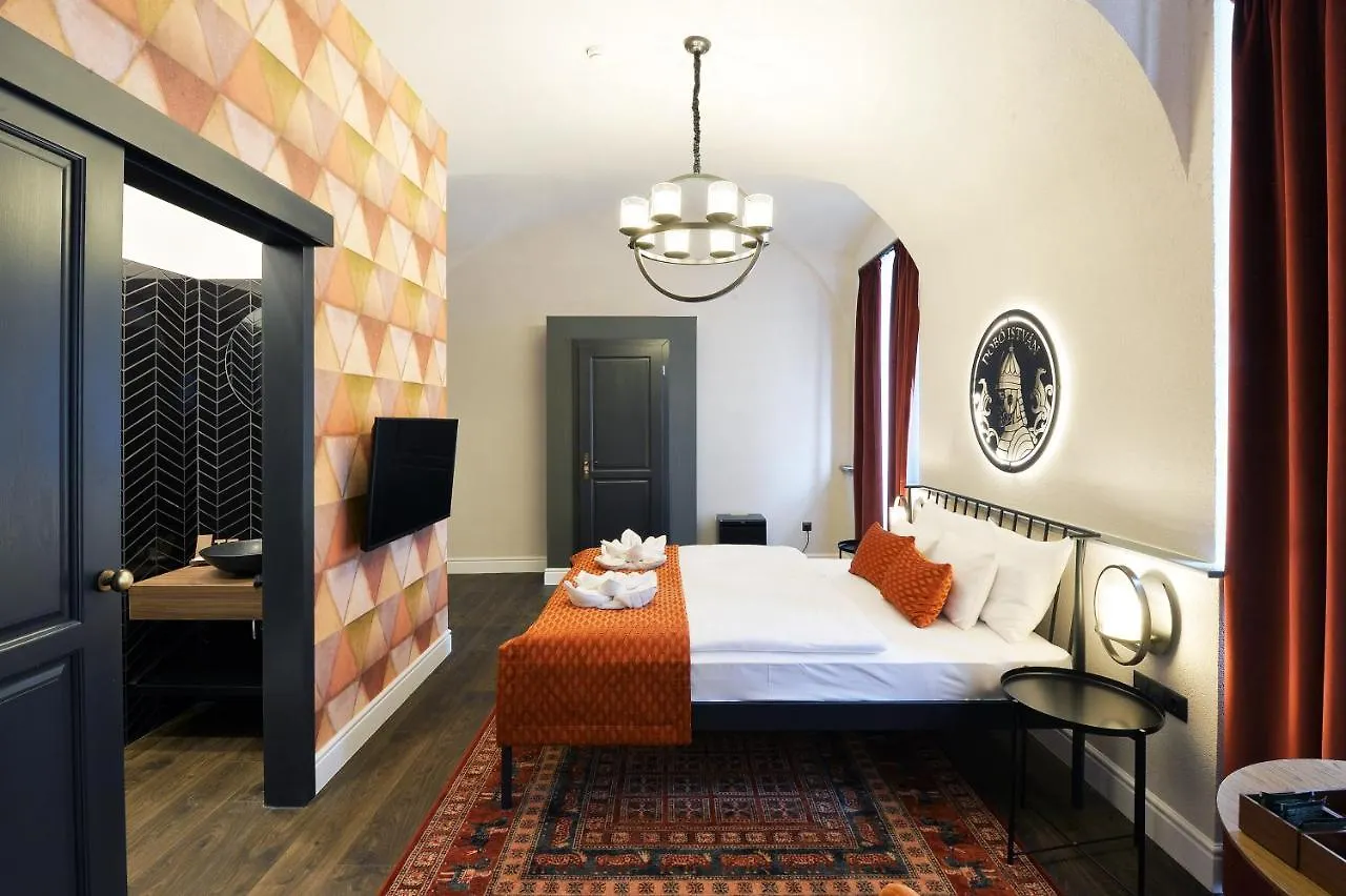 1552 Boutique Hotel Eger